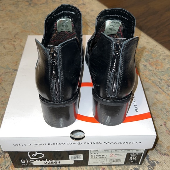 Blondo Eliza Waterproof Leather Booties - Picture 3 of 5
